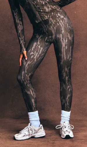 Ray The Brand Mossy Oaks Set Leggings And Top Included Limited Edition Not Worn New With Tags thumbnail 2