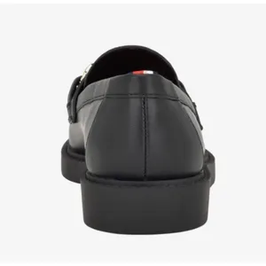 NEW Tommy Hilfiger Women’s Size 7.5 Black Terina Faux Leather Loafers thumbnail 4