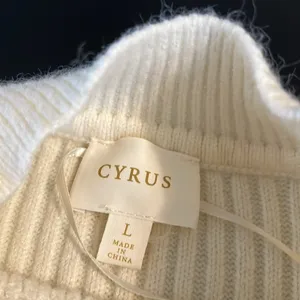 Cyrus‎ Womens Cream White Cable Knit Mock Neck Sweater Large Diamond Textured thumbnail 3