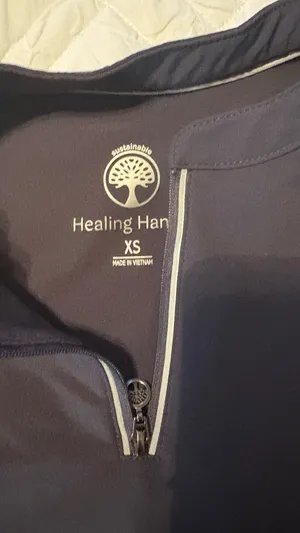 Healing Hands Scrubs thumbnail 2