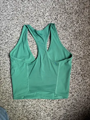 Whitney simmons gymshark crop tank thumbnail 5