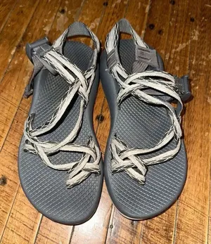 Chacos gray double strap classic size 7 hiking sandals thumbnail 1