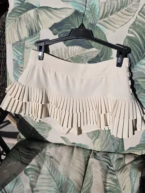 Edikted Double Pleated Miniskort Cream XS thumbnail 3