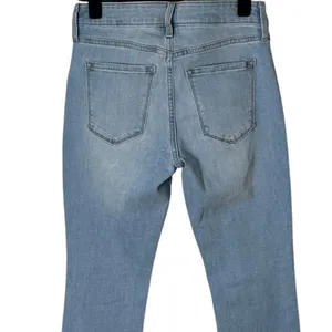 NWT Old Navy Mid Rise Wow Boot-Cut Light Wash Jeans Size 4‎ thumbnail 10