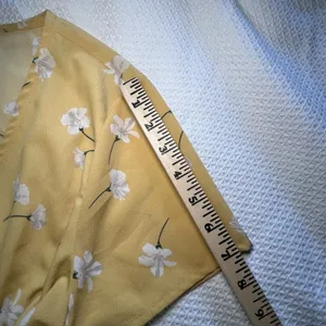 Amuse Society Yellow‎ Wrap Dress White Flowers Size L thumbnail 7