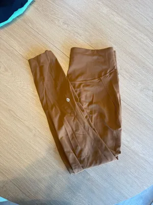 Lululemon Base Pace Leggings thumbnail 2