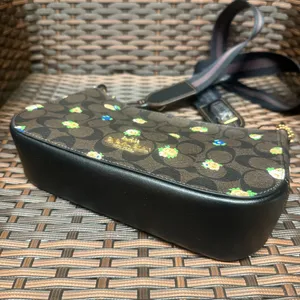 Coach Jes Baguette In Signature Canvas With Vintage Mini Rose Print C6823 thumbnail 4