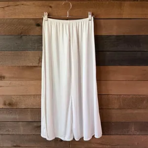 Vintage Vanity Fair White Nylon Half Slip Lace Hem Midi Slip Skirt thumbnail 7
