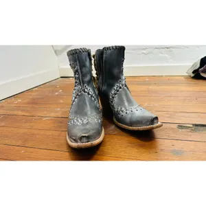 FREEBIRD Black Walker Style Leather Whip Lace Western Detail Bootie size 10 thumbnail 5