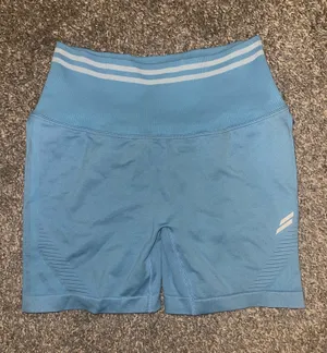 DOYOUEVEN Shorts Scrunch thumbnail 1