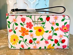 Kate Spade Lucy strawberry Garden wallet Medium Wristlet NWT thumbnail 1