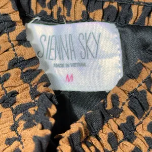 Sienna Sky Medium Leopard Print Palazzo Pants thumbnail 4