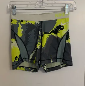 Nike Pro Shorts Spandex thumbnail 1