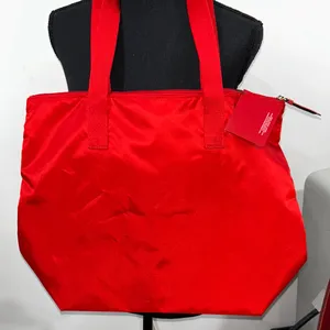 Victoria's Secret Packable Heart Tote (58) thumbnail 4