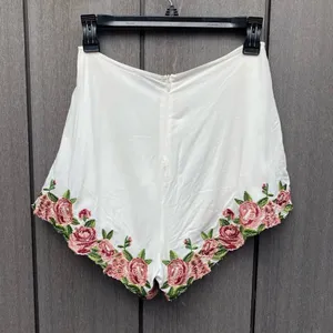 Show Me Your MuMu Shorts‎ Ashton Rosy Posy thumbnail 6