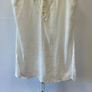 Band of Gypsies White Lace Trim V-Neck Cami Tank Top W1C34423 DEL Size S thumbnail 4