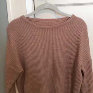 Brandy Melville Sweater thumbnail 2