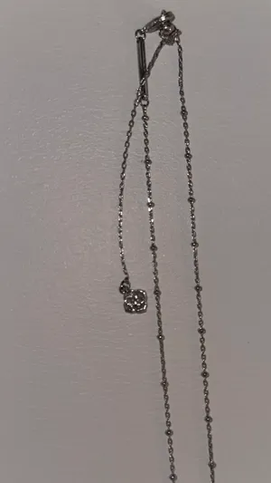 Kendra Scott Necklace thumbnail 3