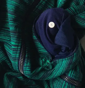 Lululemon Precision Green Cyber Jungle Blue Front Zip Jacket Size 8 thumbnail 9