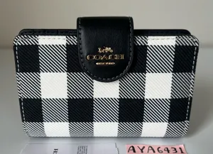 Coach Wallet thumbnail 1