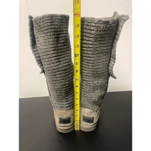 Ugg Women Grey Cardi Knit Boots Tall Size 8 SKU 2071 thumbnail 5