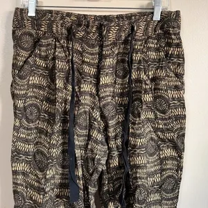 Free People size 8‎ stretchy brown and black pants thumbnail 2