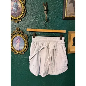 Lululemon Hotty Hot Skort Pearl White Sz 2 thumbnail 2