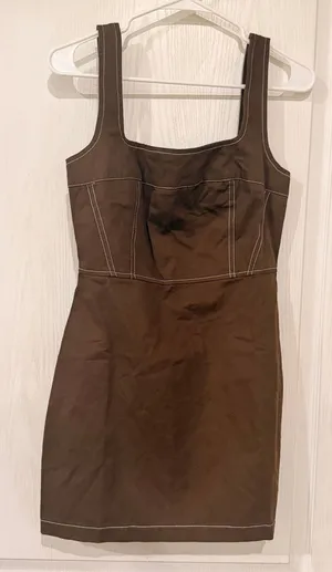 Et Clet Sleeveless Brown Square-Neck Mini Dress with Contrast Stitching thumbnail 1