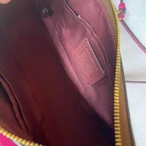 Coach Khaki Cerise Teri Shoulder Bag thumbnail 7