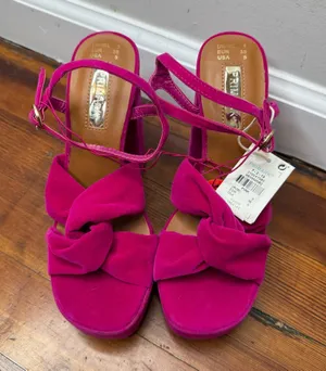 Primark Fuchsia Knot Ankle Strap Heels thumbnail 1