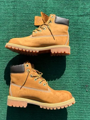 Timberland 6 Inch Premium Waterproof Boot 'Wheat' Nubuck Size 5 Women’s Size 6.5 thumbnail 2
