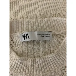 Zara Cream Cable Knit Floral Embroidered Cropped‎ Sweater Medium thumbnail 3