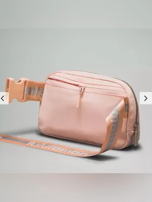 Lululemon NWT Everywhere Belt Bag blush pink Reflective Strap 1L thumbnail 4
