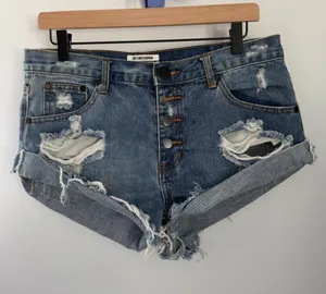One Teaspoon 28 Denim Shorty Shorts Bandits Distressed Medium Wash Biker thumbnail 1