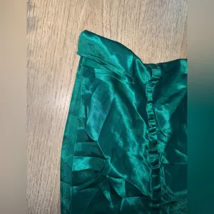 Frederick’s of Hollywood Dark Silky Green tank top M thumbnail 7