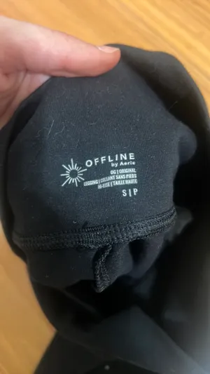 Aerie offline black leggings thumbnail 3