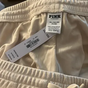 PINK Victoria’s Secret Mesh Tech Wide-Leg Pants‎ thumbnail 5