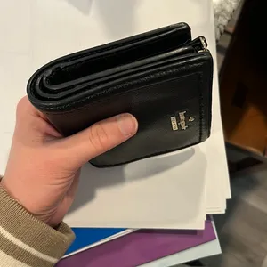 Kate Spade Black Wallet Leather thumbnail 8
