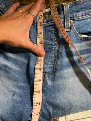 Levi's Size 28 thumbnail 5