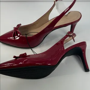 Bandolino Red Patent Slingback Heels thumbnail 12