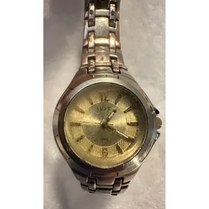 LUXE Swiss‎ Quartz Women's Silver Tone Analog Watch Elegant Timepiece thumbnail 2