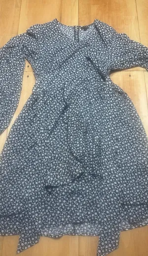 Coco + Carmen Navy Blue Floral‎ Daisy Smocked Waist Ruffle Faux Wrap Dress S/M thumbnail 1