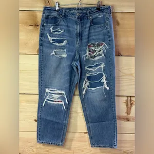American Eagle Patchwork Mom Straight Jeans thumbnail 2