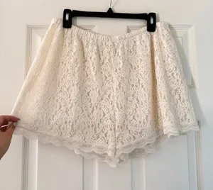 Peppermayo Cream Lace Shorts thumbnail 1