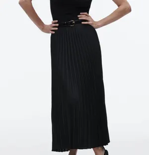 NWT Zara black satin pleated midi skirt. Size Large thumbnail 4
