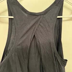 Black Lululemon Tank Top thumbnail 5