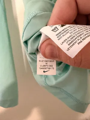 Nike Womens Dri-FIT UV Victory Long Sleeve Golf Top Mint Green Size Medium thumbnail 4