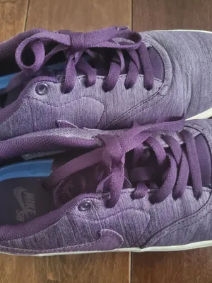 Nike Purple Low-Top Canvas Sneakers Size 10.5 Womens thumbnail 3