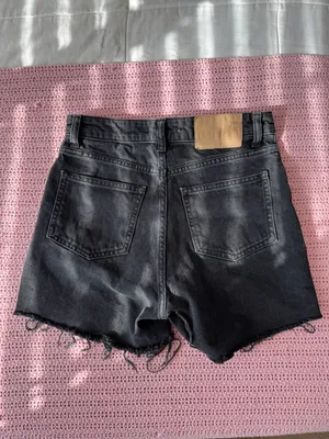 H&M Shorts thumbnail 6