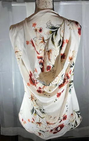 ZARA Women’s Top medium  thumbnail 3